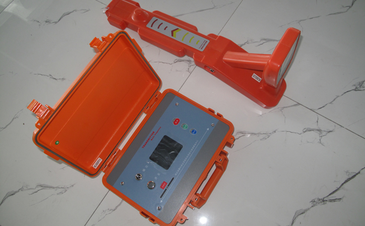 地下管線探測儀實(shí)拍圖2 地下管線探測儀實(shí)拍圖2